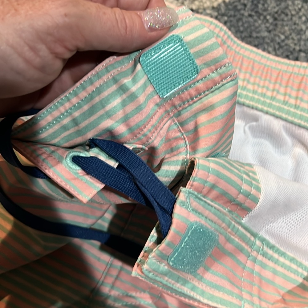Southern Tide Swim Trunks Quick-Dry - Picture 4 of 7
